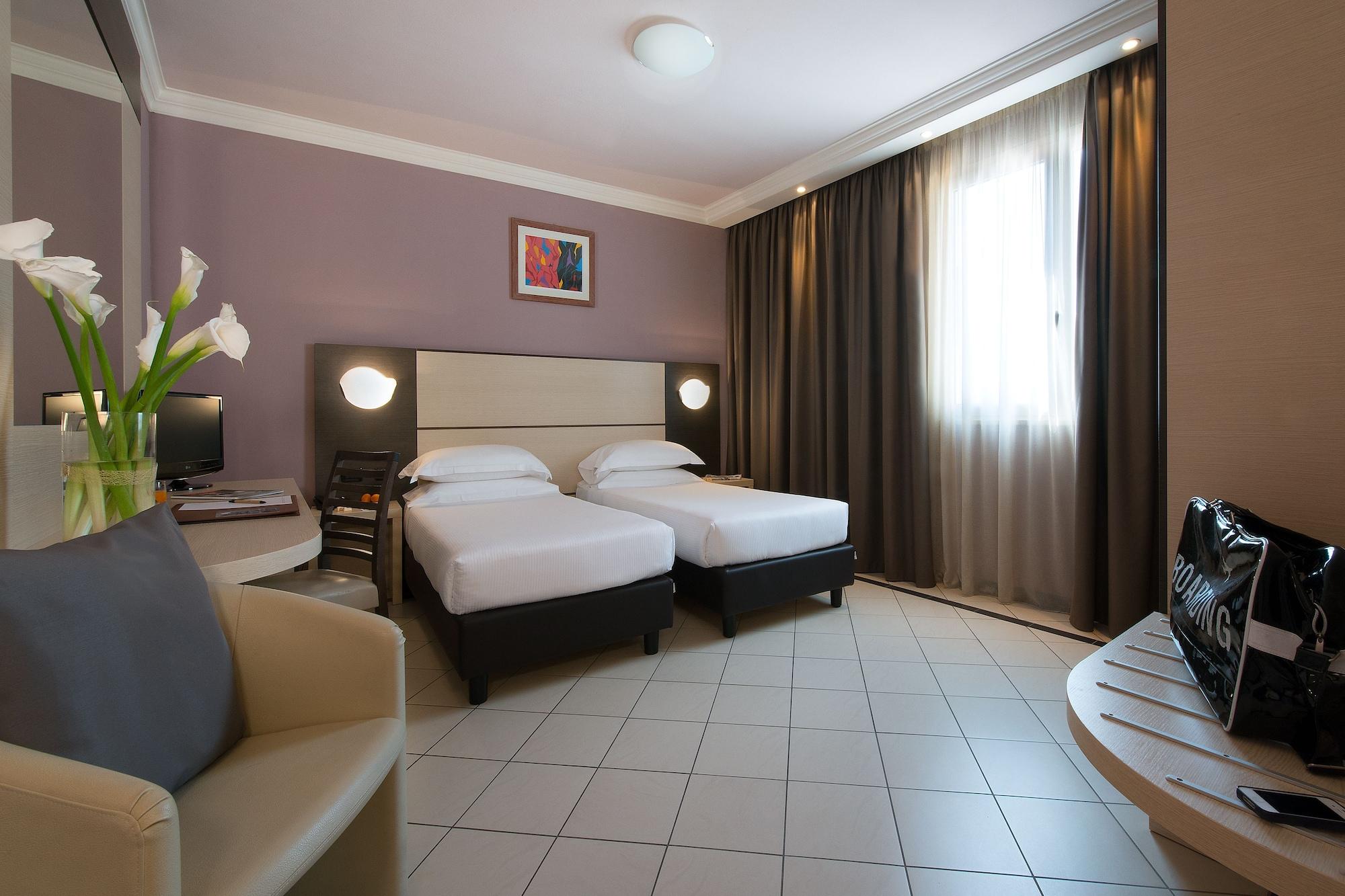 Cdh Hotel لا سبيتسْيا المظهر الخارجي الصورة