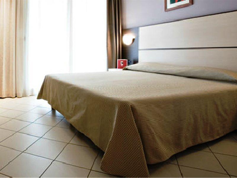 Cdh Hotel لا سبيتسْيا المظهر الخارجي الصورة