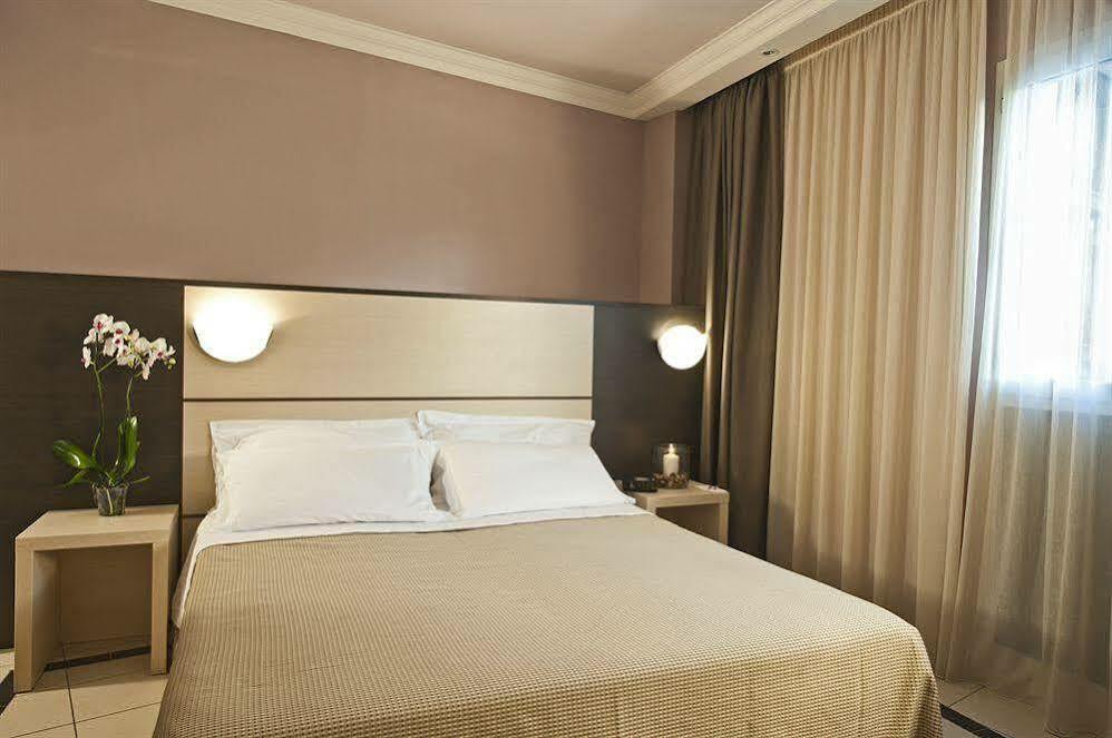 Cdh Hotel لا سبيتسْيا المظهر الخارجي الصورة